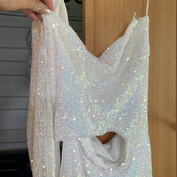 Dress - Picture 3 of 5